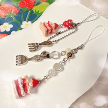 【草莓蛋糕】手作串珠挂件可爱少女心手机链包包配饰百搭咕卡挂件
