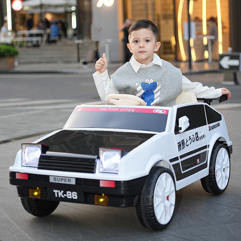 Nuevo coche eléctrico para niños, coche de carga de cuatro ruedas de control remoto para niños, coche de juguete para niños