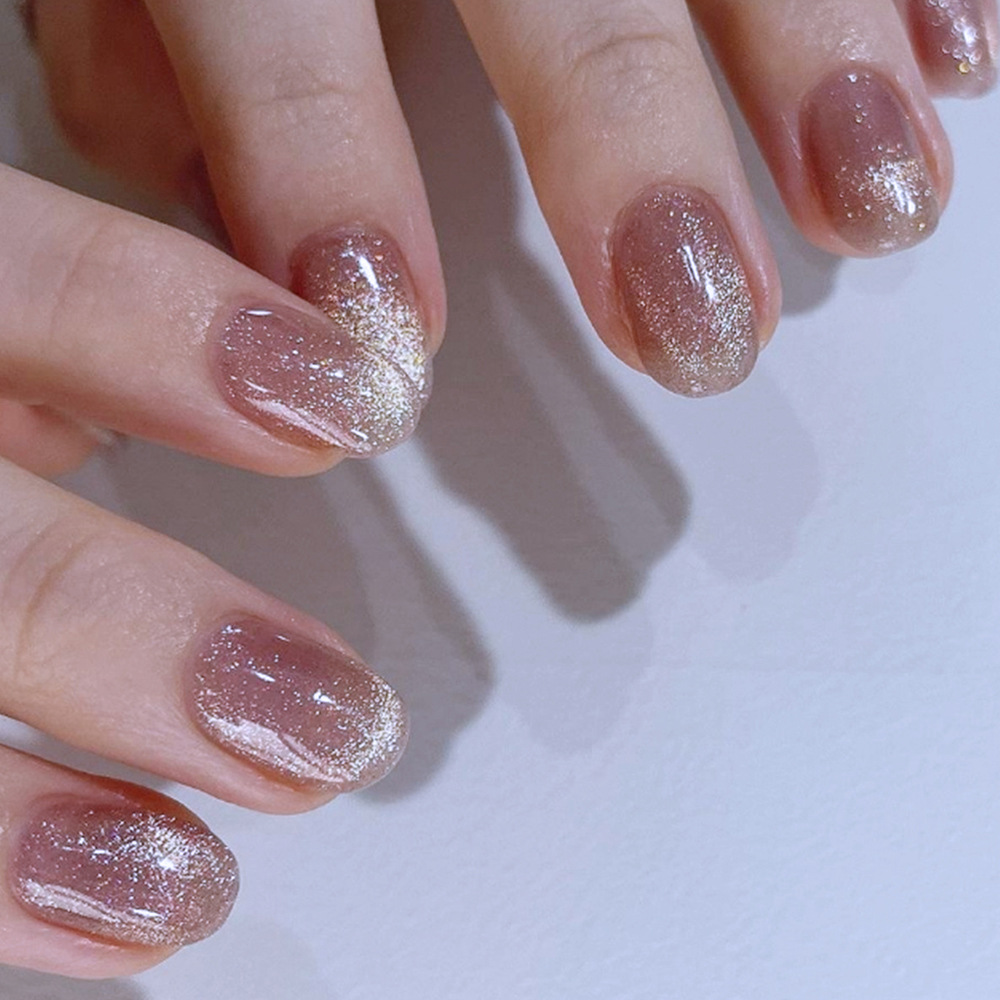 Puntas de uñas estilo ojo de gato dulces y frescas, color café con leche, uñas postizas de estilo simple, puntas de uñas portátiles.