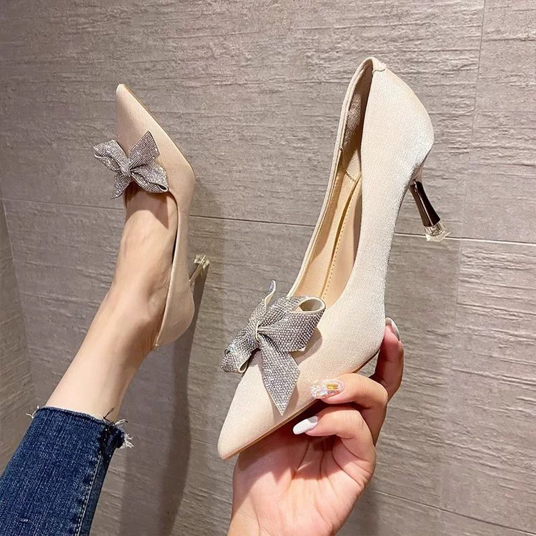 Черные туфли на высоком каблуке 2023 летняя новая рабочая обувь без шнуровки на шпильке с острым носком и стразами