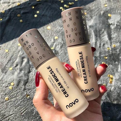 NOVO Foundation: Water- and Sweat-Proof, Long-Lasting Makeup for Oily Skin—Moisturizing, Non-Cakey, and Offers Flawless Coverage, Just Like the Internet-Famous Trendsetter!