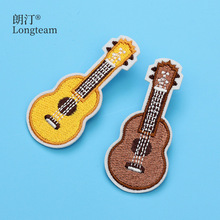 跨境创意吉他刺绣胸针尤克里里装饰挂件别针周边琴包背包服装贴