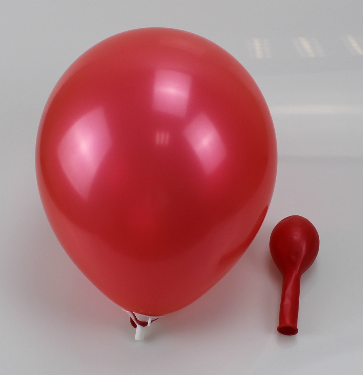 12寸2.8g珠光气球