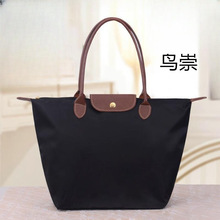 һlŮʿμӰռ{ˮۯBُ