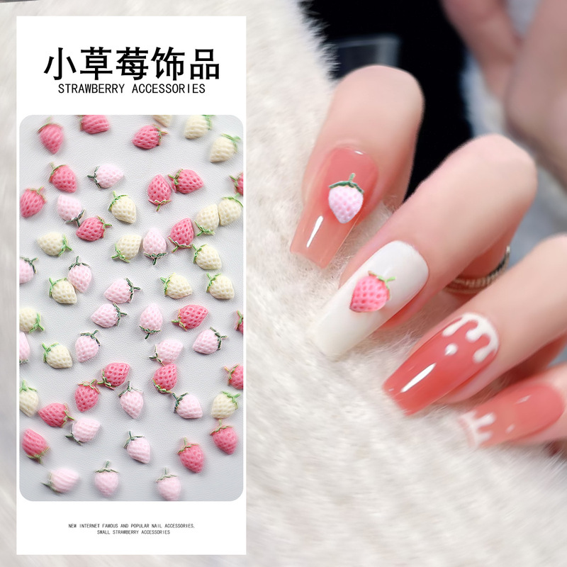 Resin New Cream Strawberry Cute Small Fresh Simple Versatile Small Strawberry 5-Piece Nail Art Accessories