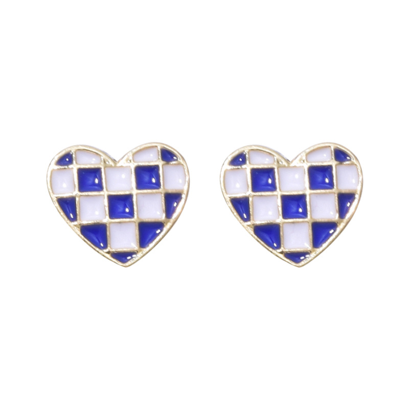 Korean fashion popular peach heart earrings lattice color earrings