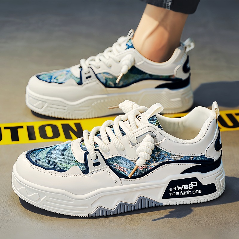 Atmungsaktive Herrenschuhe für den Sommer, vielseitig einsetzbar für Studenten, Sport, hohe Sohlen, lässig, kleine weiße, China-Chic-Boardschuhe,_voghion.com