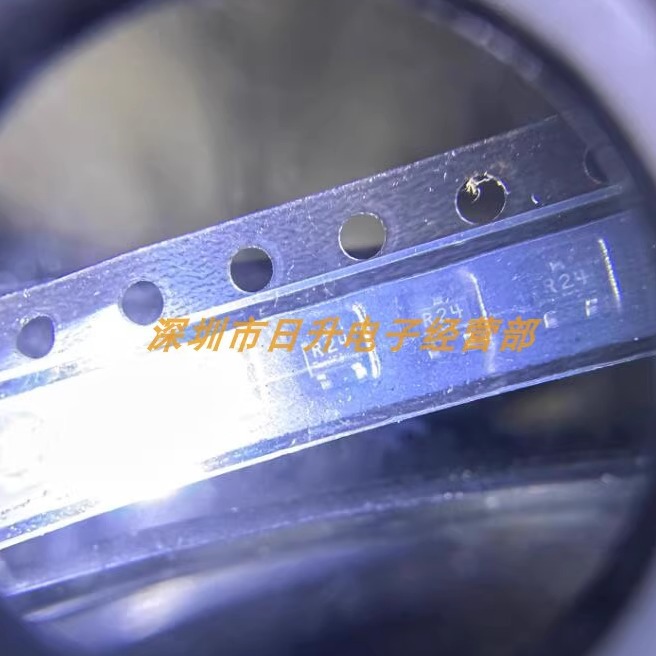 全新原装 2SC4226-T1 SOT-323封装 丝印R24 R25 贴片高频三极管IC