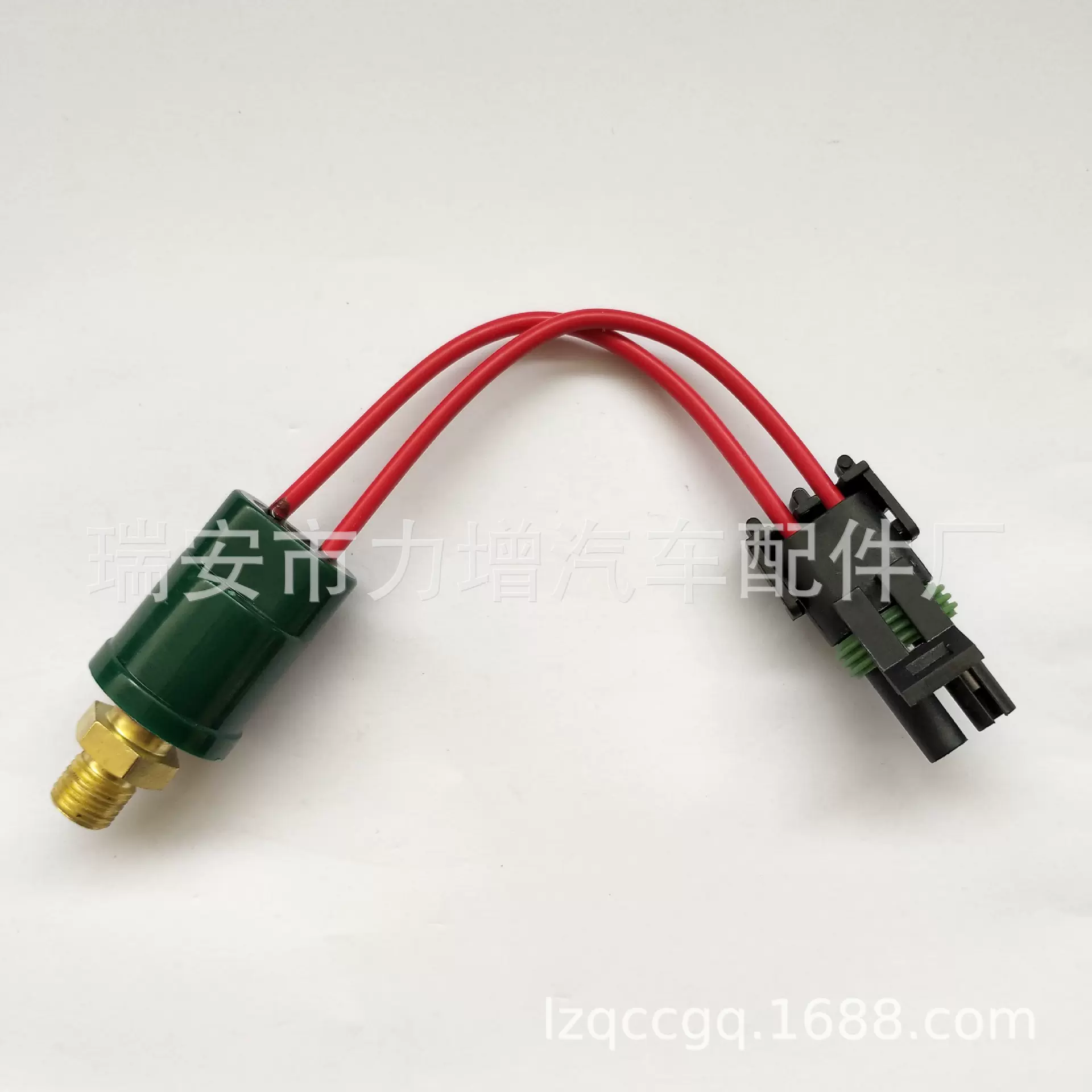 AT159811  专业生产制造开发传感器 压力开关 适用于阀等车用配件