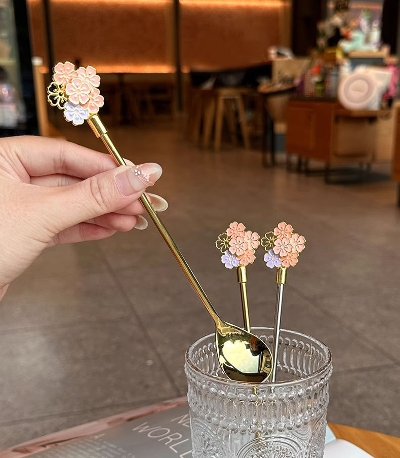 Cuchara de postre para café Sakura Ins, ligera, de lujo, de acero inoxidable 304, con mango largo y revolvimiento de alto valor._voghion.com