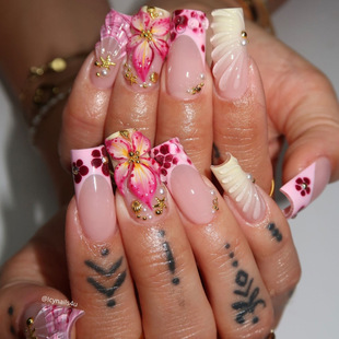 Cross-Border Hot-Selling European and American Sweet and Cool Pink French 3D Flower Carved European Square Dot Diamond Wearable Nail Fake Nail Box