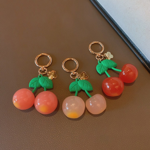 Creative resin fruit cherry key chain for women, cute, fashionable and exquisite bag key chain car pendant
