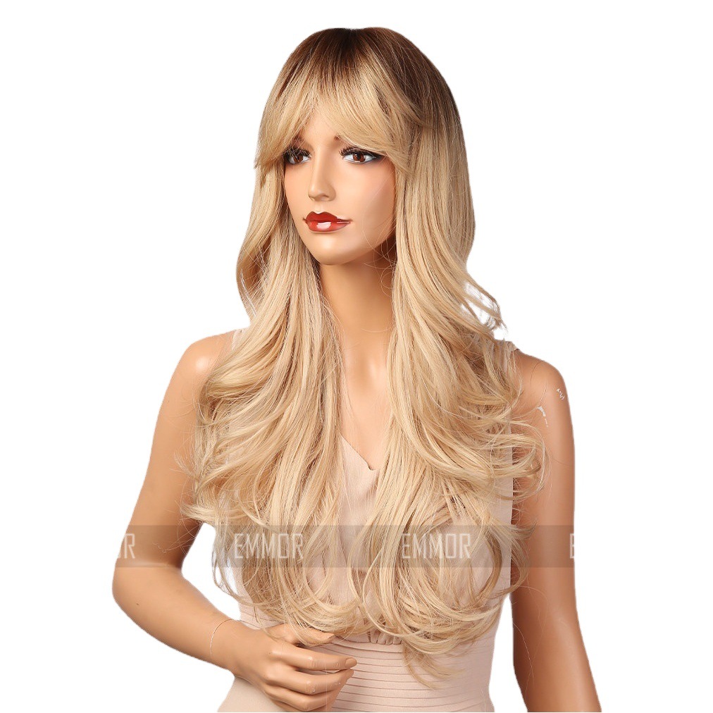 2022 nueva moda cubierta completa de la cabeza de ocho palabras de gradiente de oro natural Amazon Venta caliente peluca europea y americana para las mujeres