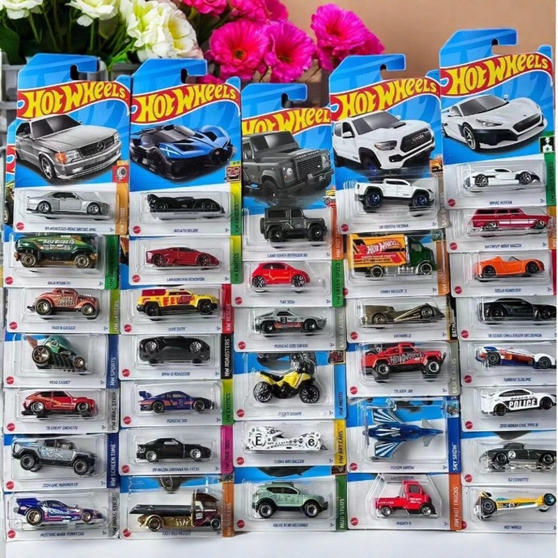 Hot Wheels Trolley Toy Original Mattel Model Car Rail Car Applicable Collection Car Alloy Car Whole Box Wholesale