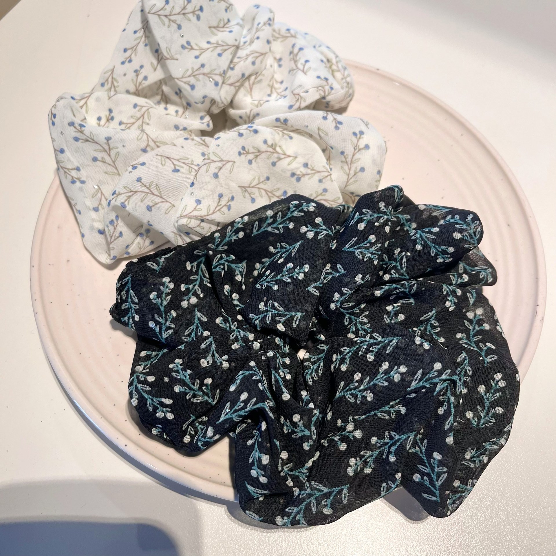 Mori tela vintage hilo salchicha anillo primavera y verano francés elegante 2023 nueva playa señora pintura al óleo estilo de impresión accesorios para el cabello