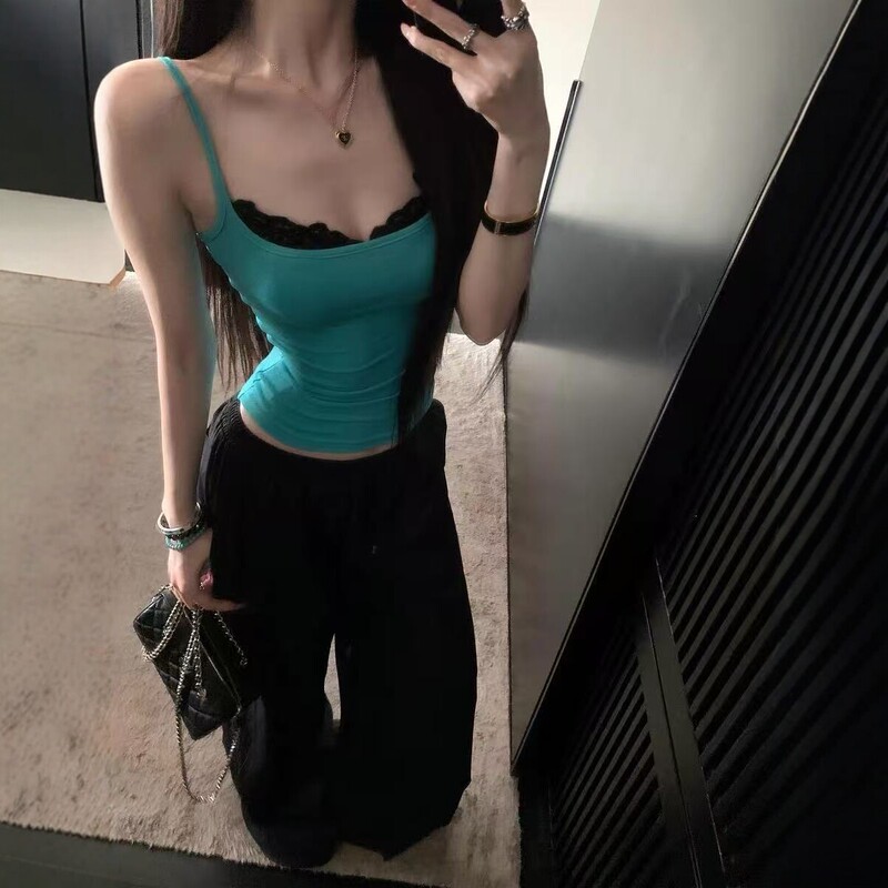 American-Style Spicy Lace Trim Color-Block Camisole for Women, Summer Faux Two-Piece, Waist-Cinching, Slim-Fit, Sleeveless Top American-Style Spicy Lace Trim Color-Block Camisole for Women, Summer Faux Two-Piece, Waist-Cinching, Slim-Fit, Sleeveless Top