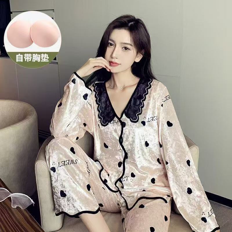 Autumn and Winter Women's Pajamas with Chest Pads, Velvet Tweed Style, 2025 New Model, Long-Sleeve Sweet Homewear Two-Piece Set Autumn and Winter Women's Pajamas with Chest Pads, Velvet Tweed Style, 2025 New Model, Long-Sleeve Sweet Homewear Two-Piece Set