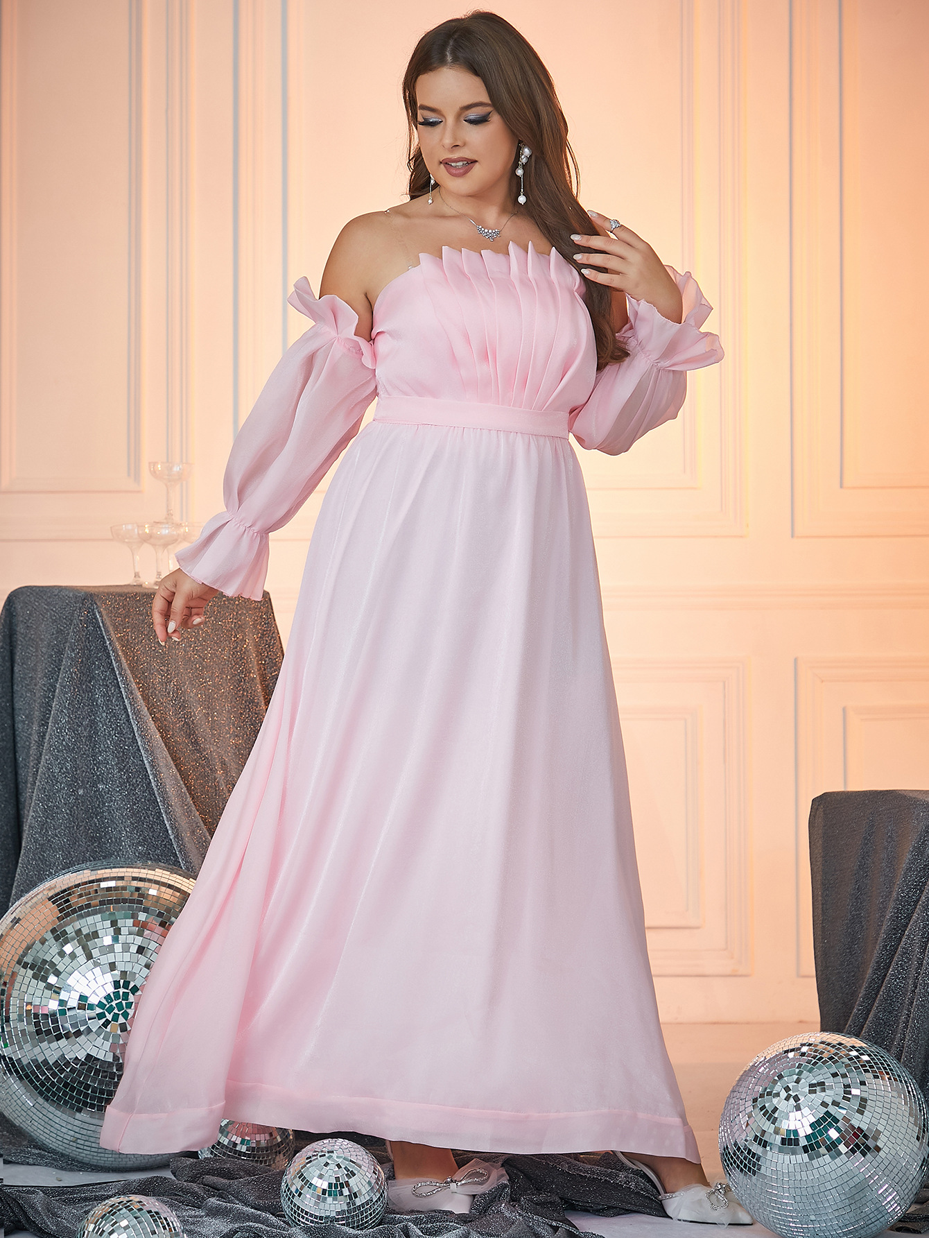 Vestido de talla grande, vestido elegante y delgado de encaje transfronterizo europeo y americano