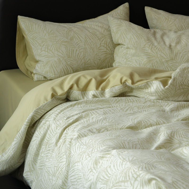 Cama de algodón simple de tres capas de hilo de cuatro piezas de algodón puro 2025 nuevo colcha de cama general de cuatro estaciones