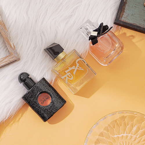 Cross-border live streaming women's perfume set Black Opium Reversal Eau de Paris three-piece perfume wholesale