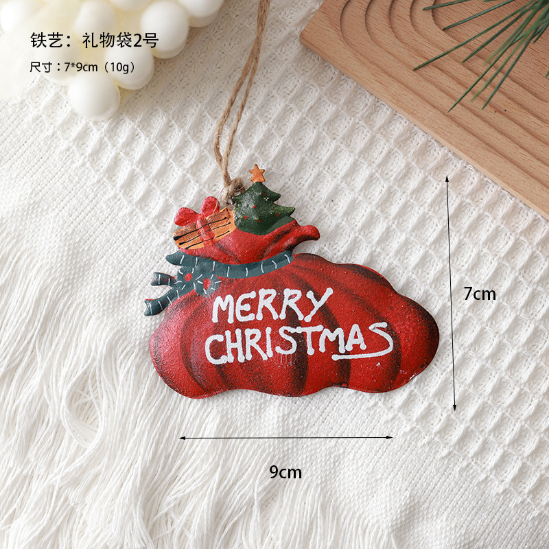 Navidad nórdica calcetines colgantes de hierro forjado hombre de nieve viejo colgantes de hierro forjado casa bolsa de regalo decoración del árbol de Navidad colgantes