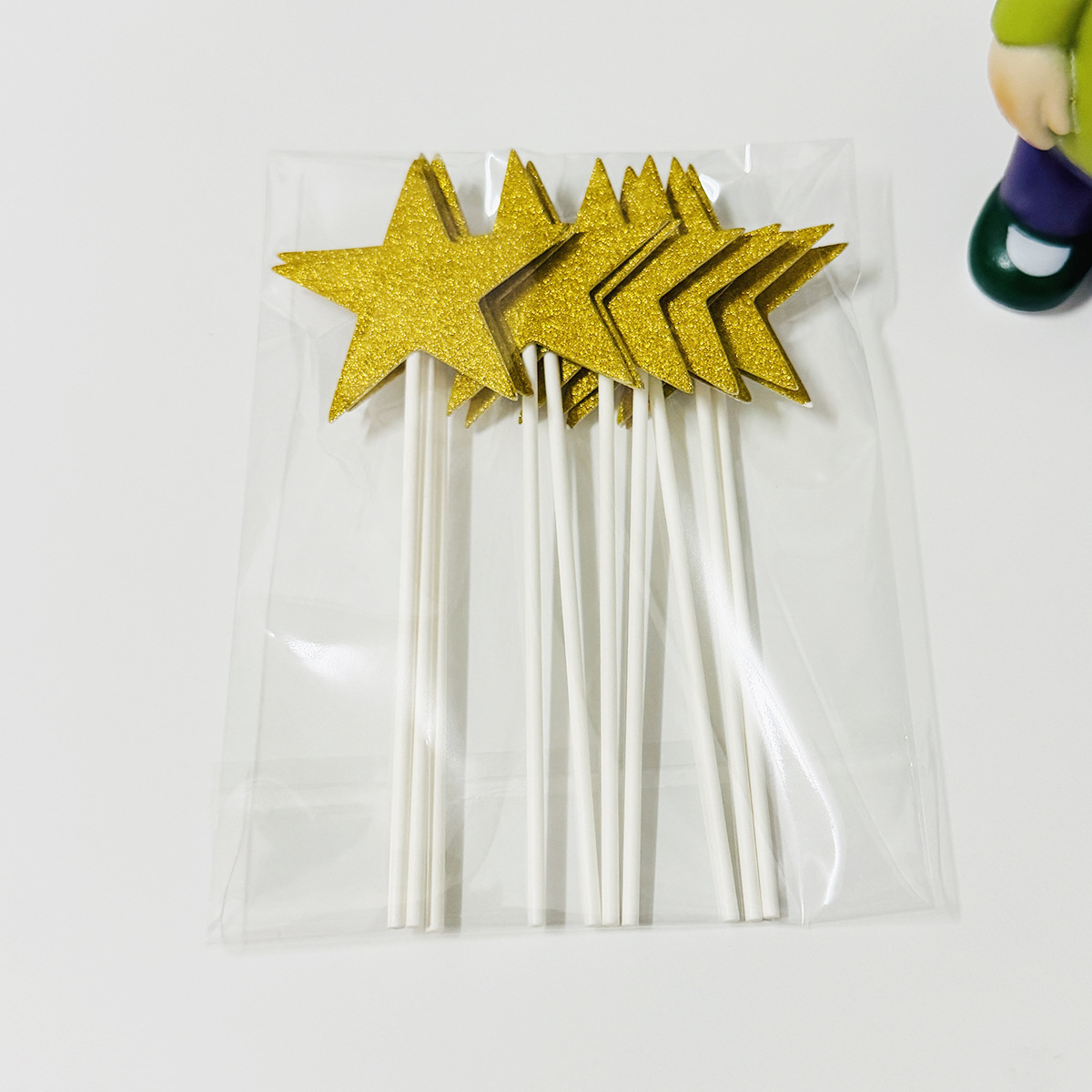 Fabricantes al por mayor decoración creativa de pasteles de fiesta, polvo de brillo, firma de estrella de cinco puntas, etiqueta de decoración de postres, venta caliente transfronteriza