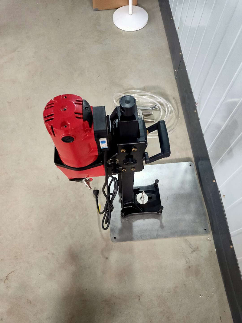 钻孔取芯机详情4