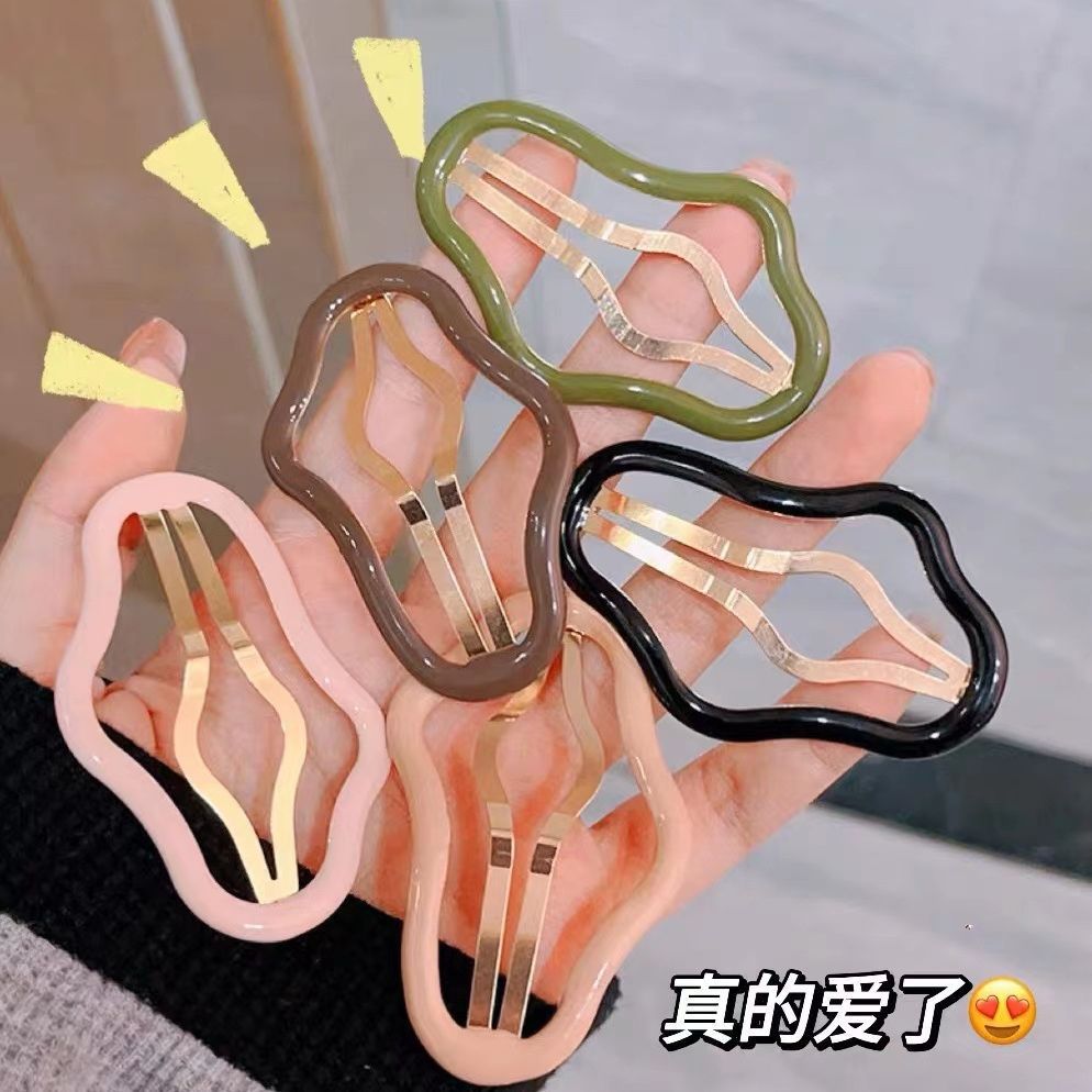 Nuevo TikTok popular clip de BB hueco Nube de alto grado de horquilla rota horquilla femenina frente flequillo color palabra clip