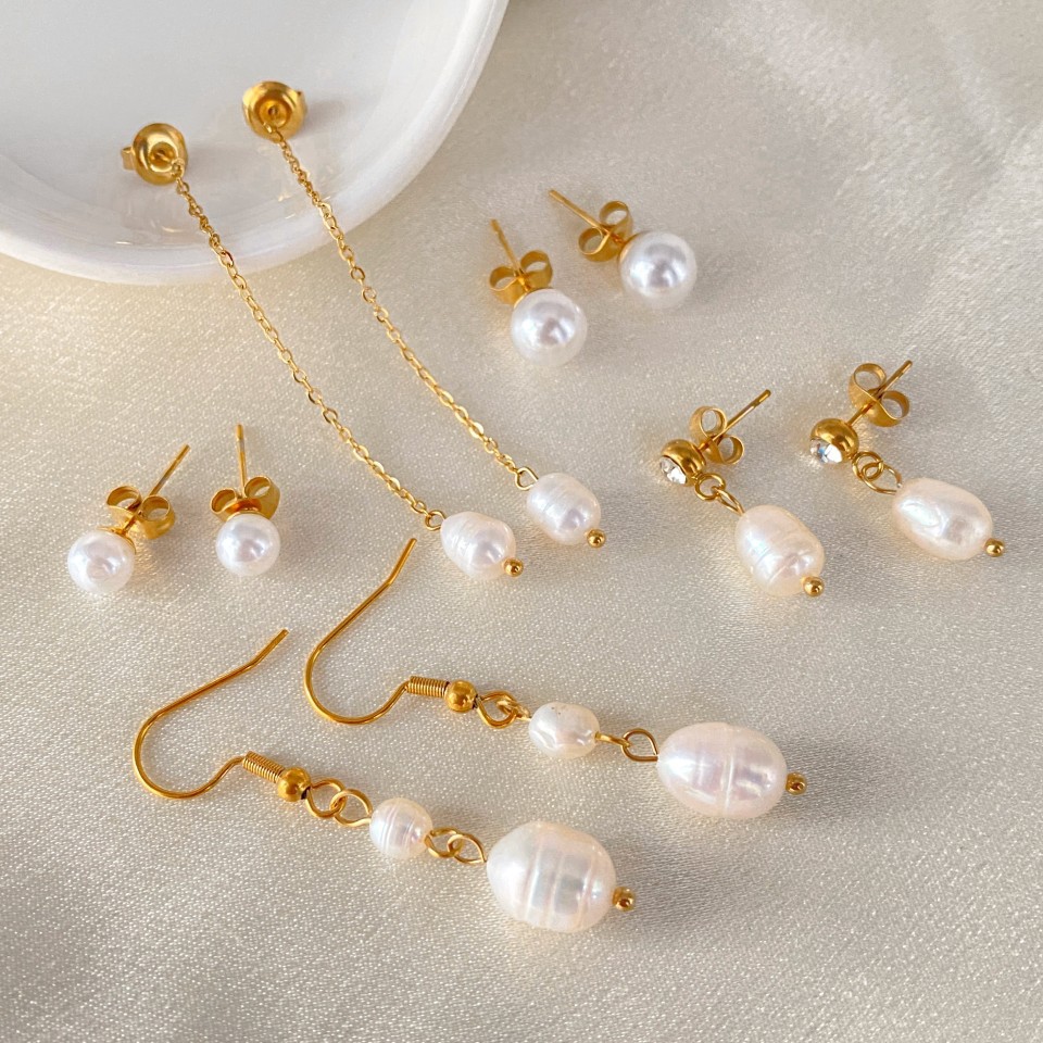 Luxuriöse Perlen-Creolen Minimalistische 18K Vergoldete Perlen-Ohrringe für Mädchen Trendiger Schmuck als Geschenk zum Jahrestag oder Geburtstag – Detail 4