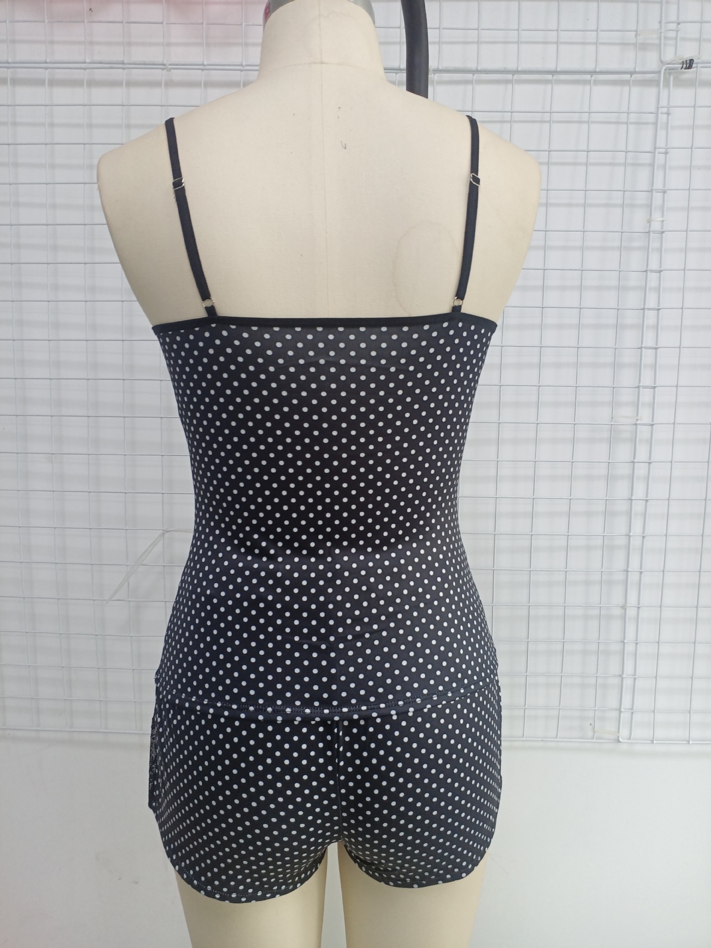 2212波点人台 (1).jpg