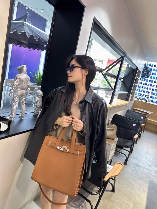 大容量高品质新款铂金跨境真皮女包头层牛皮斜挎手提锁扣凯莉大包|undefined