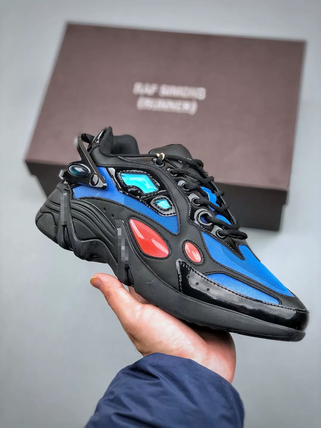 Кеды‑«dad shoes» (RAF Cylon‑21) совместная модель Simons, цветовая подборка, массивная подошва