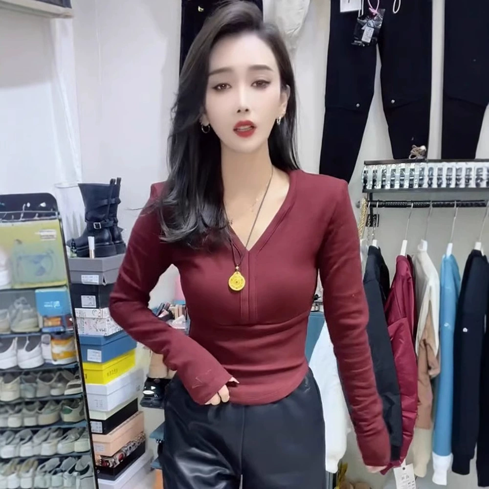 Корейская версия V-образного воротника с минималистским коротким рукавом с длинными рукавами