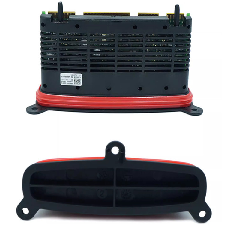 Aplicable a la serie 5 F10 530 525 con dirección manual F18 módulo de accionamiento de luz diurna placa de computadora del faro