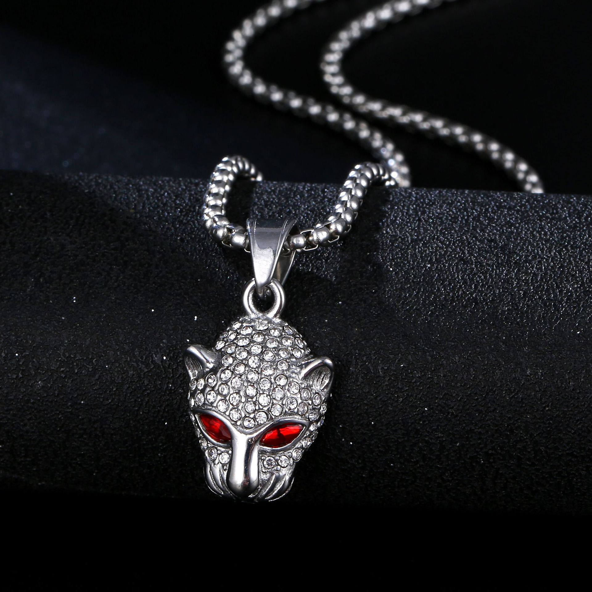 20g Weight Pendant, Chain Jewelry Making Type 18K Gold Plated Plating Material Rhinestones Inlay Material Titanium Steel Chain Material 1 Piece Quantity Party, Street Occasion Titanium Steel Material Jaguar Pattern Men's Gender Plating Design Hip-Hop Style Hip-Hop Jaguar Titanium Steel Plating Rhinestones 18K Gold Plated Men's 12