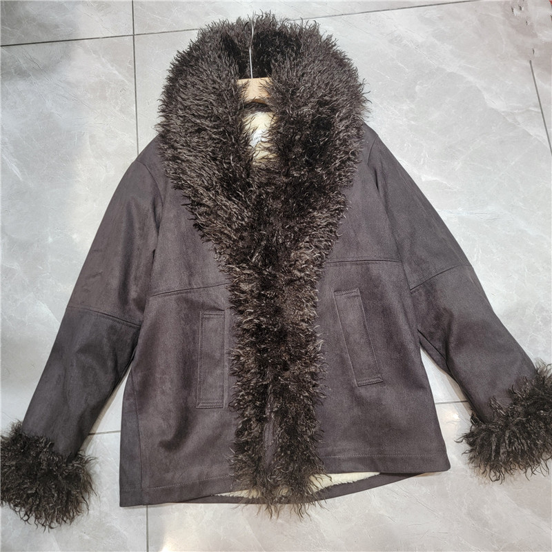 Piel marrón espeso estilo europeo y americano en una piel de seda peluda corta abrigo de piel verde para mujeres
