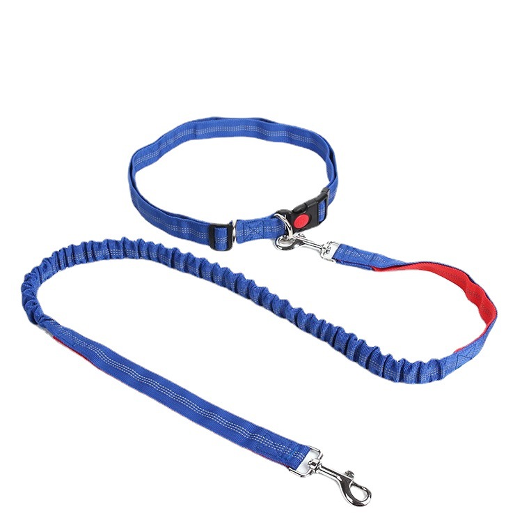Suministros para mascotas corriendo cuerda elástica amortiguador a prueba de explosiones multifuncional perro caminando cadena pequeña y mediana correa de perro al por mayor
