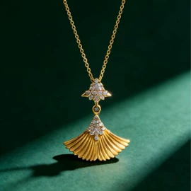 戒指;耳钉;手链