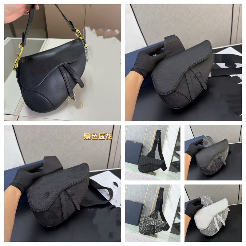 26 early autumn new men's saddle bag made of cowhide with a flap closure, cow leather crossbody men's saddle bag