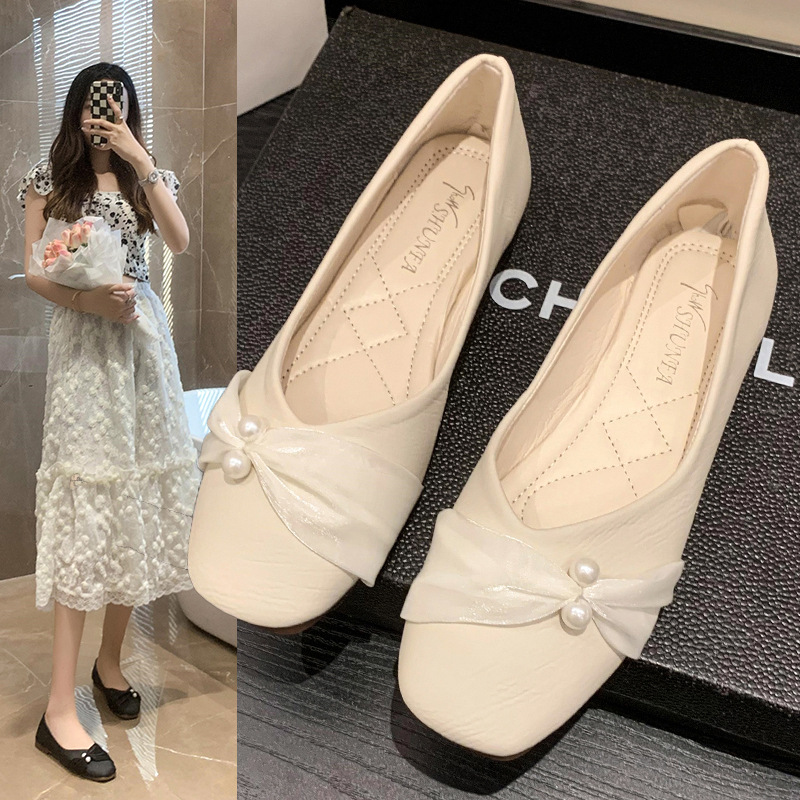 法式低跟玛丽珍晚晚单鞋女2025新款平底百搭配裙子奶奶鞋妈妈瓢鞋