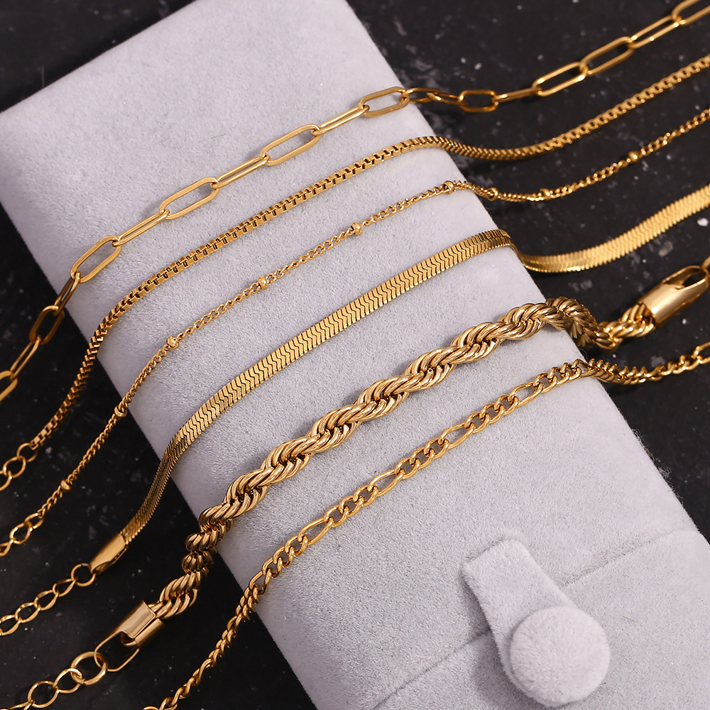 Women's Gender Lady Geometric 304 Stainless Steel Bracelets In Bulk