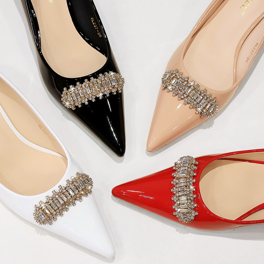 237-K31 European And American Style Party Women's Shoes, Stiletto Mid Heel Patent Leather Shallow Mouth Pointed Toe_vogvips.com