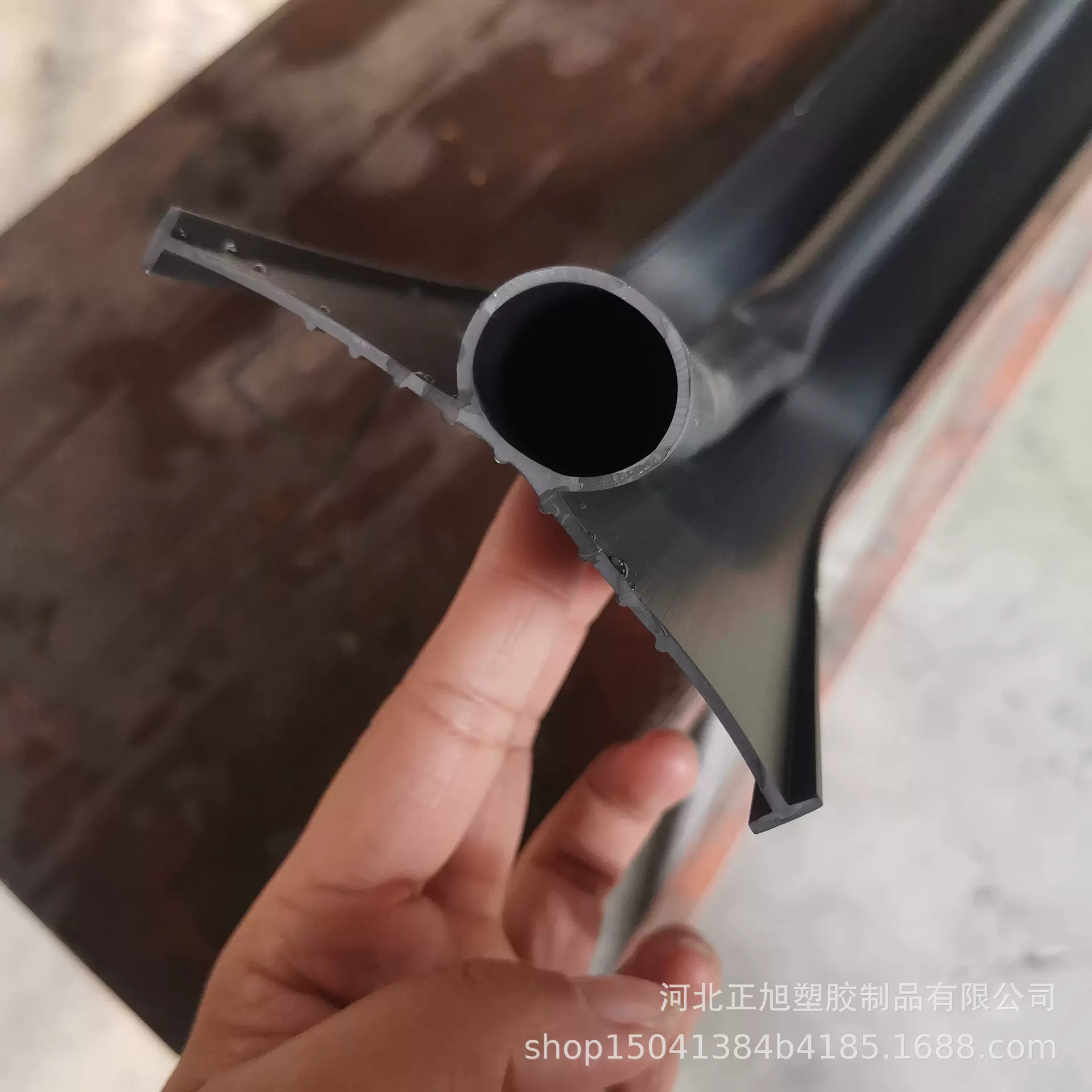 车库门密封条 卷闸门卷帘门底条防虫防雨密封条