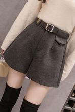 毛呢短裤女秋秋外穿2025新款高腰显A字阔腿裤百搭黑色呢子靴裤