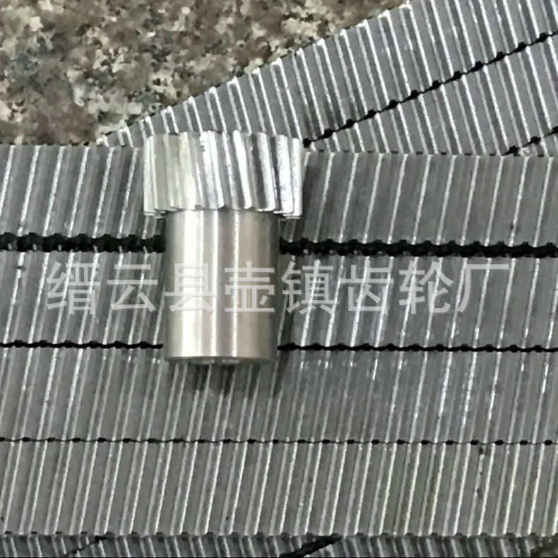 现货供应供应升降机斜齿齿条 大模数斜齿齿条 耐冲击斜齿齿条