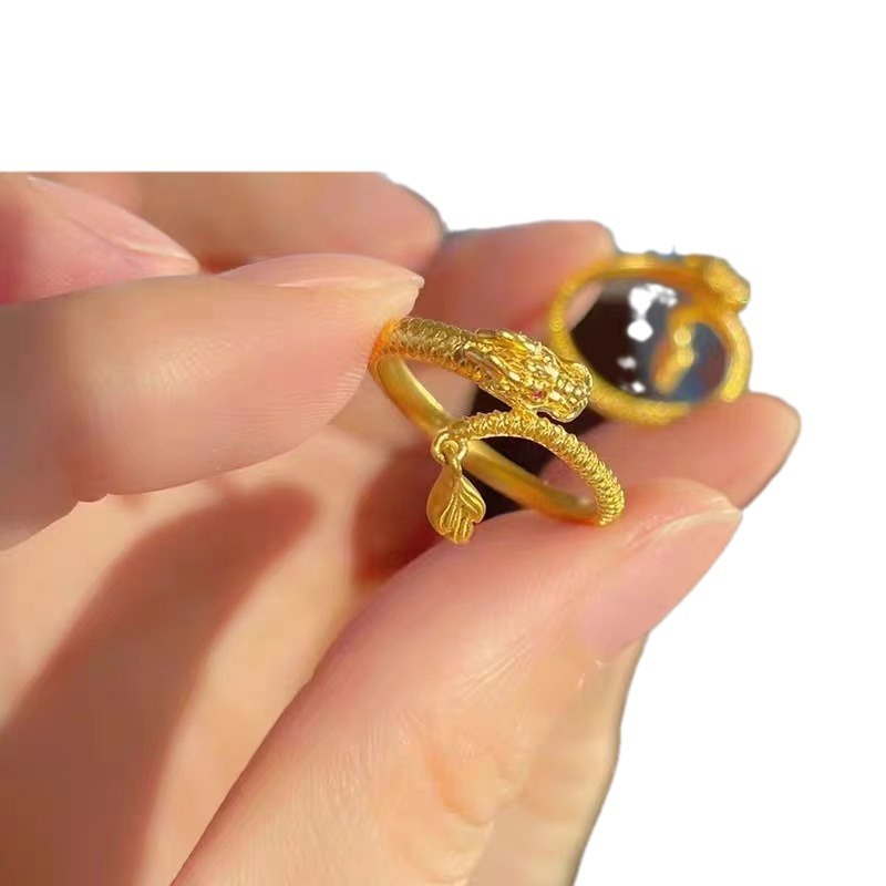 Anillo de cola de dragón Anillo de año de nacimiento anillo de diseño de nicho de lujo ligero