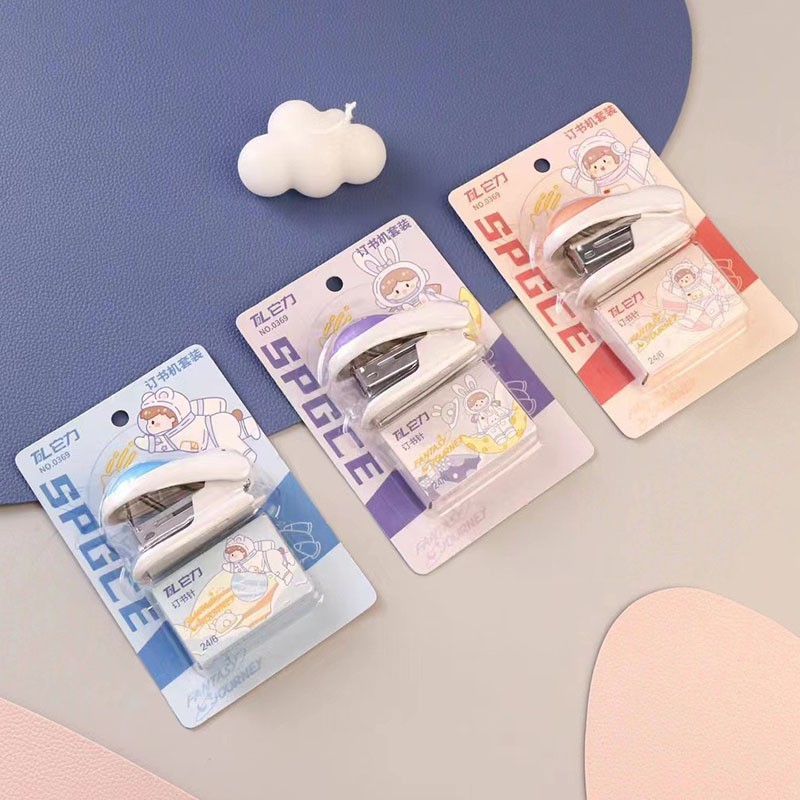 창의적인 만화 미니 스테이플러, 귀엽고 다기능이며 노동력을 절약하는 스테이플 제거기, 사무실 학생용 휴대용 데스크탑 용품