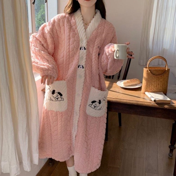 Pijama de mujer otoño y invierno pequeño viento fragrante hojas de terciopelo pijama relajado ocio calentamiento grueso transmisión en vivo ropa de hogar transfronteriza