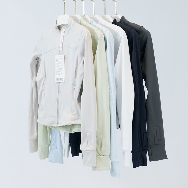 Yoga Wear Women's Sports Outwear Sun Protection Clothing Thin Outdoor Summer Slim Nylon Spandex Reflective Stand Collar Jacket