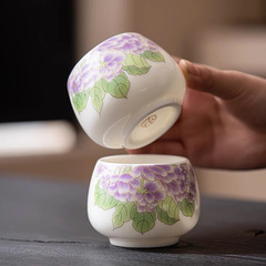 羊脂玉白磁の主人の高級家庭用の個人カップは軽くて豪華でお茶を飲みます。